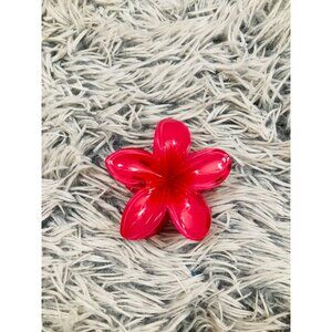 Zyezye's Beads Hawaiian Hibiscus Flower Hair claw clips
